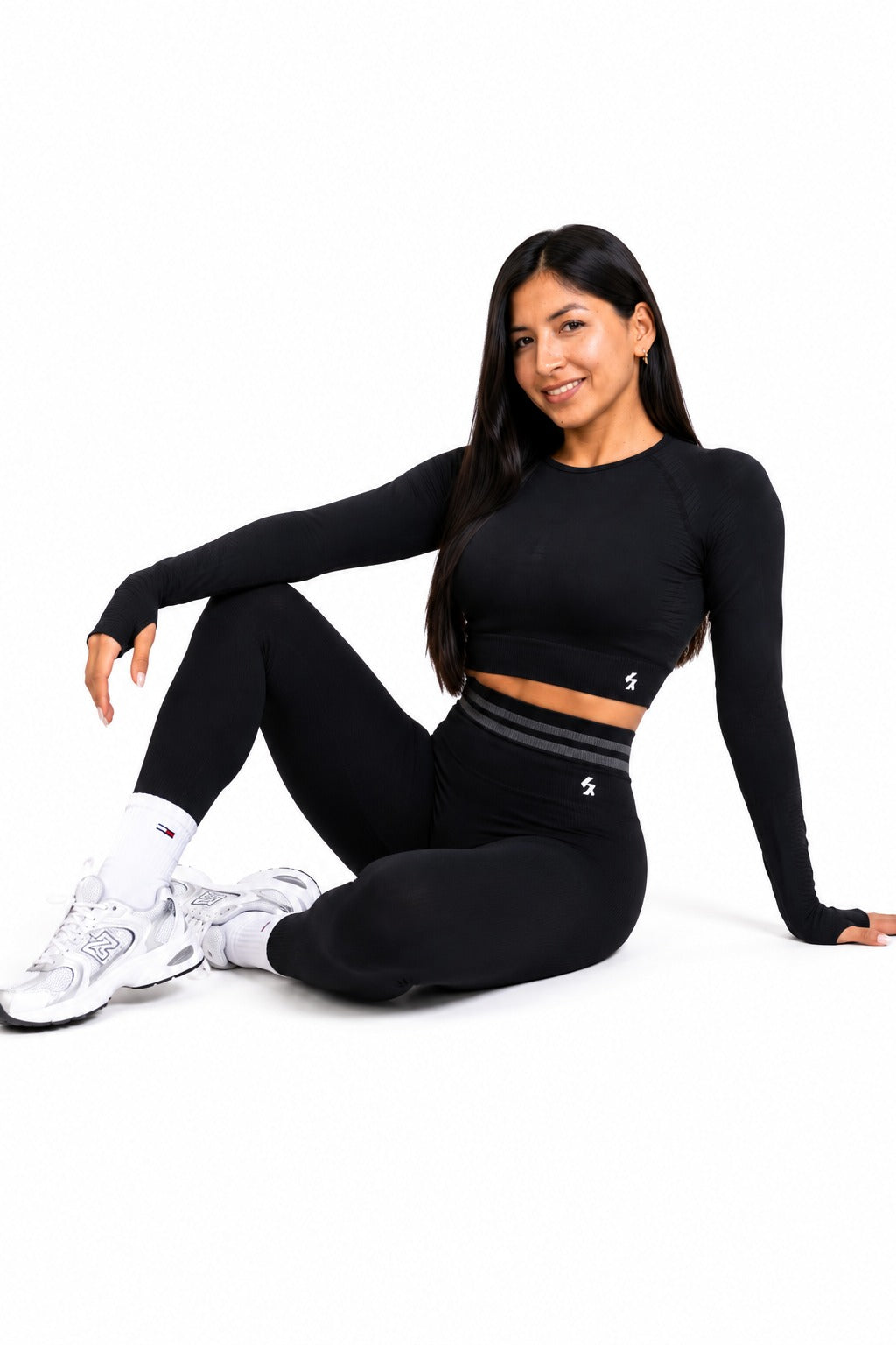 Aura Seamless Set – Black Edition