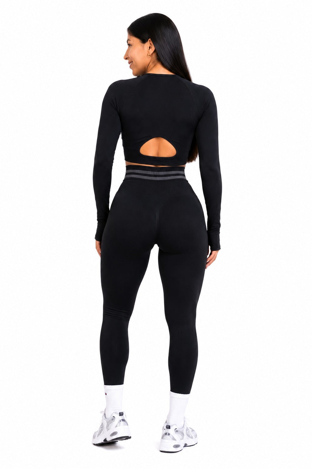Aura Seamless Set – Black Edition